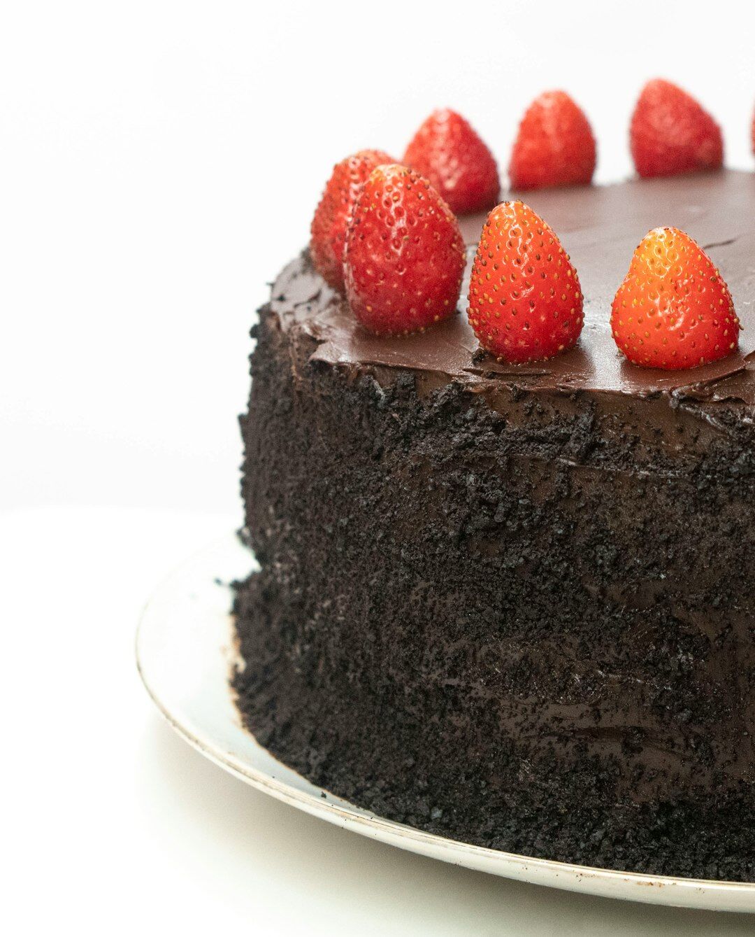 chocolate cake with berries