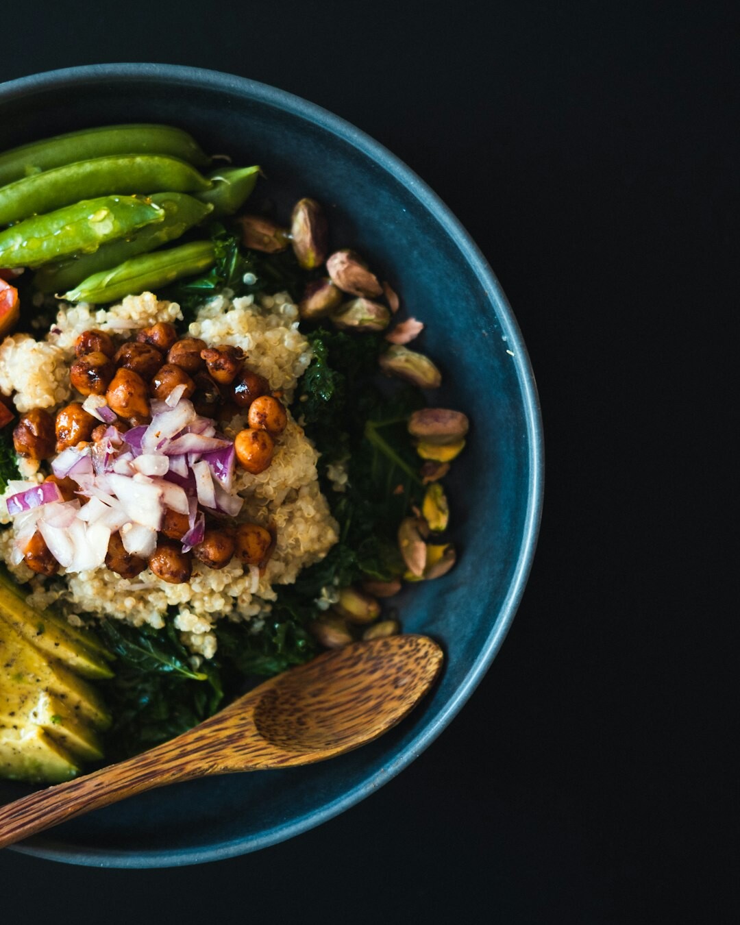 quinoa salad bowl